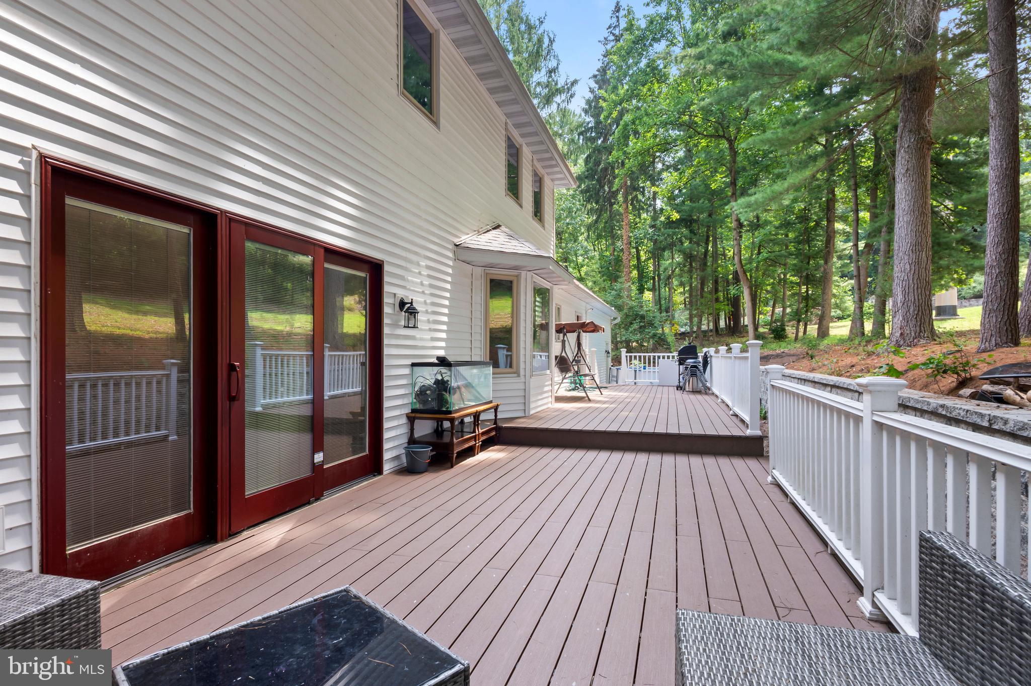HESSIAN PINES - Residential