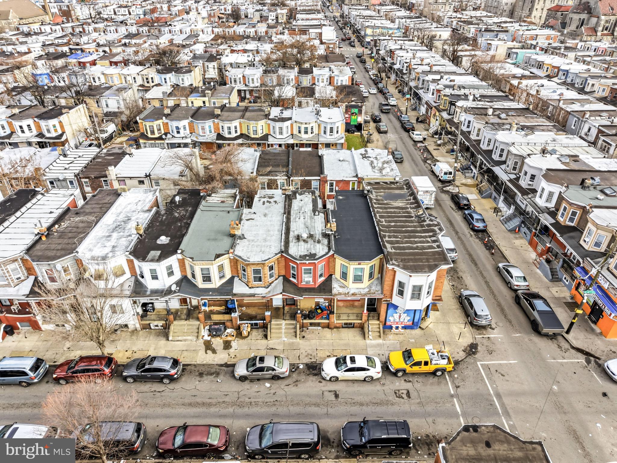 KENSINGTON - Residential