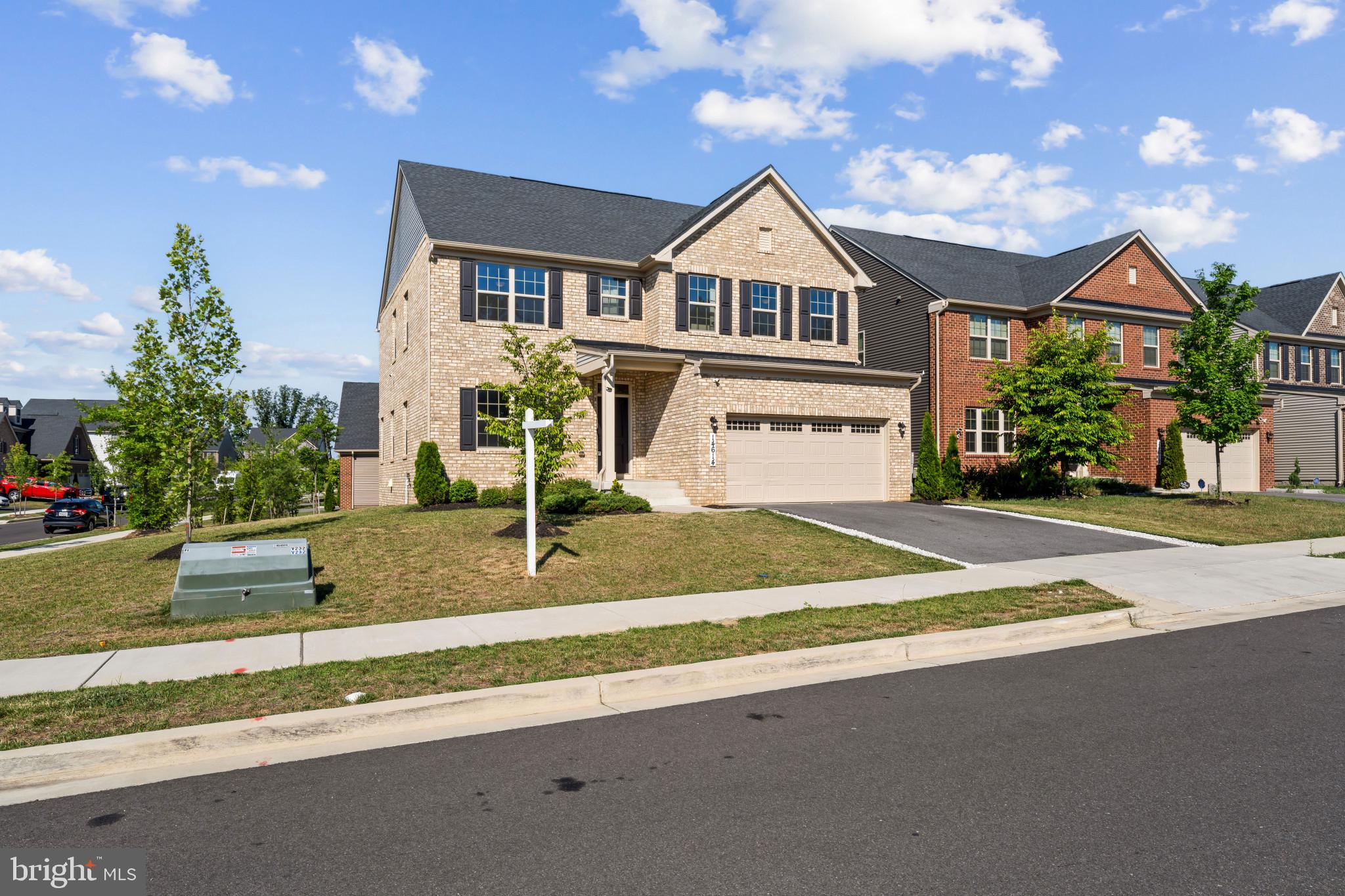 TIMOTHY BRANCH SINGLES - Residential