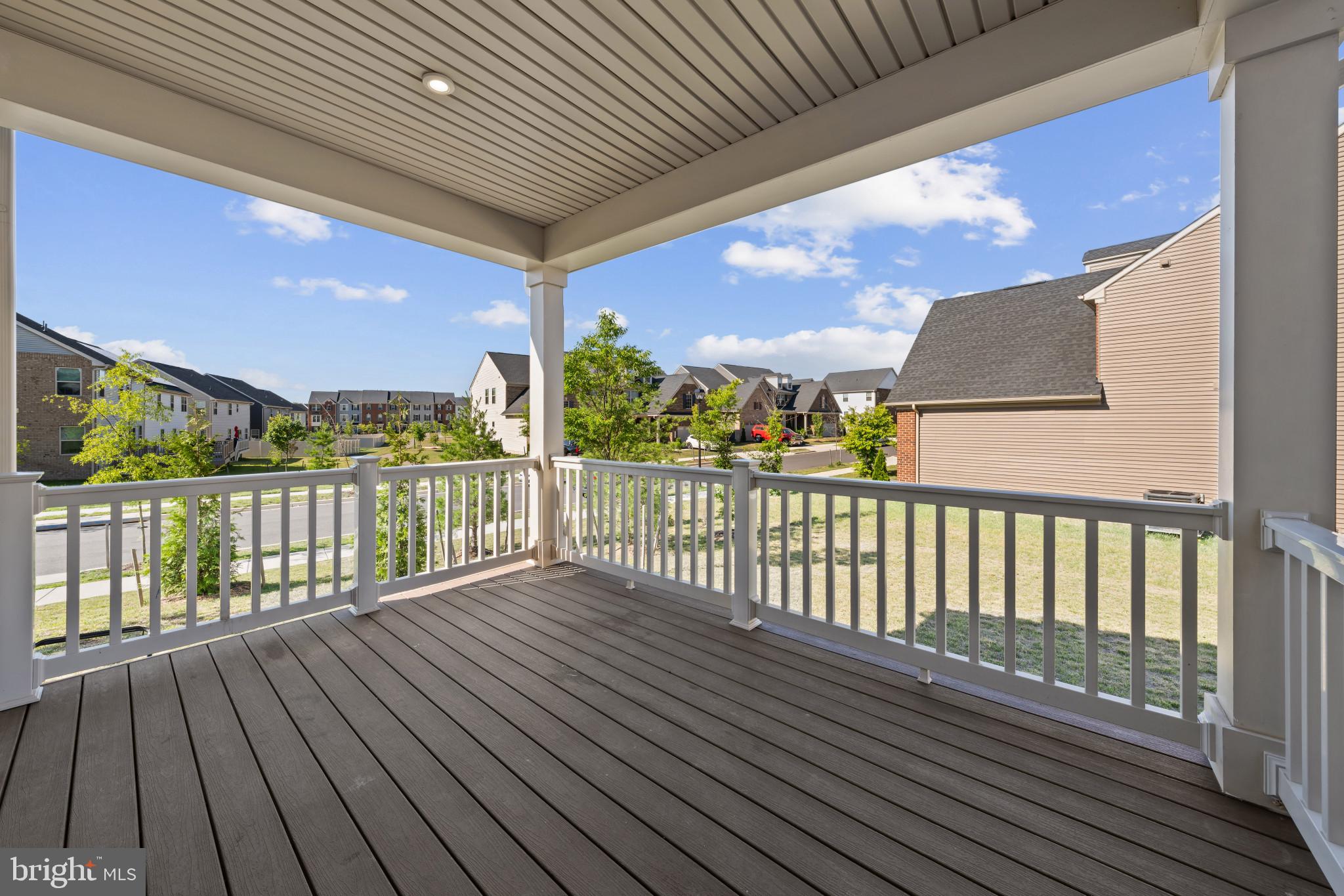 TIMOTHY BRANCH SINGLES - Residential