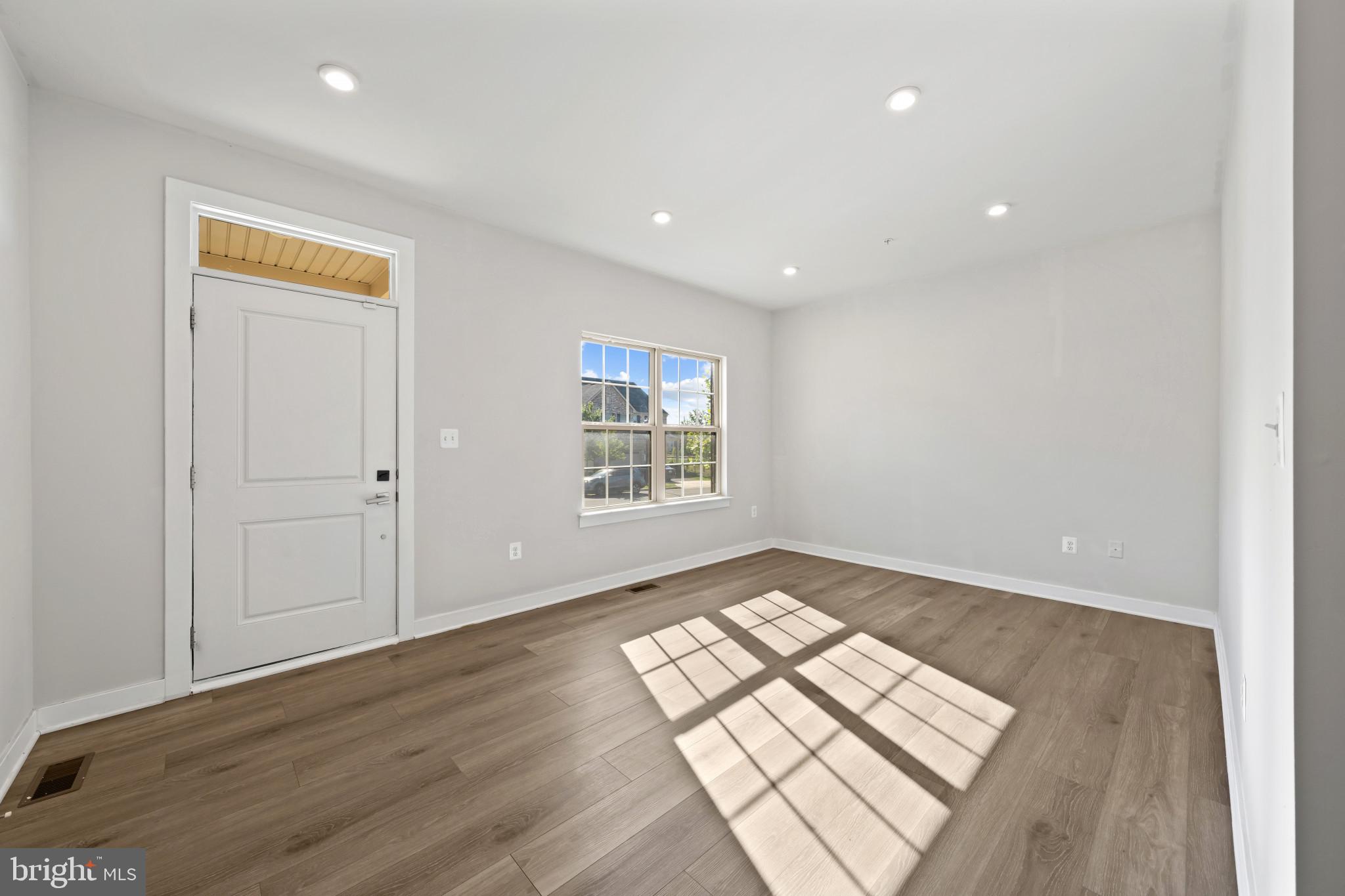 TIMOTHY BRANCH SINGLES - Residential