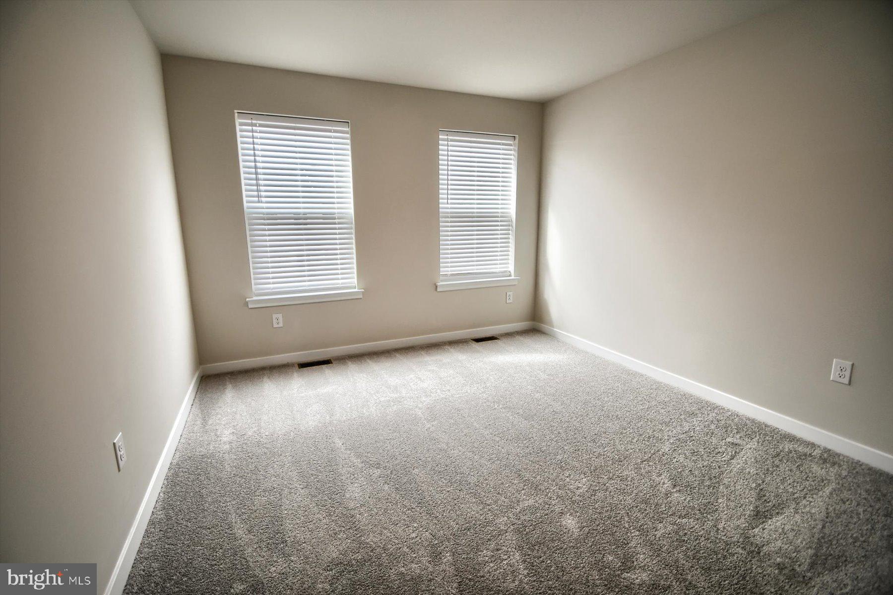 RIVER POINTE - Residential Lease