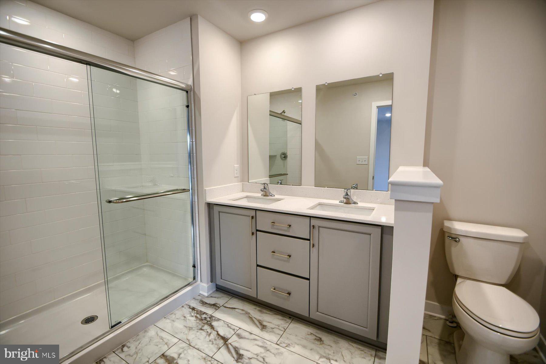 RIVER POINTE - Residential Lease