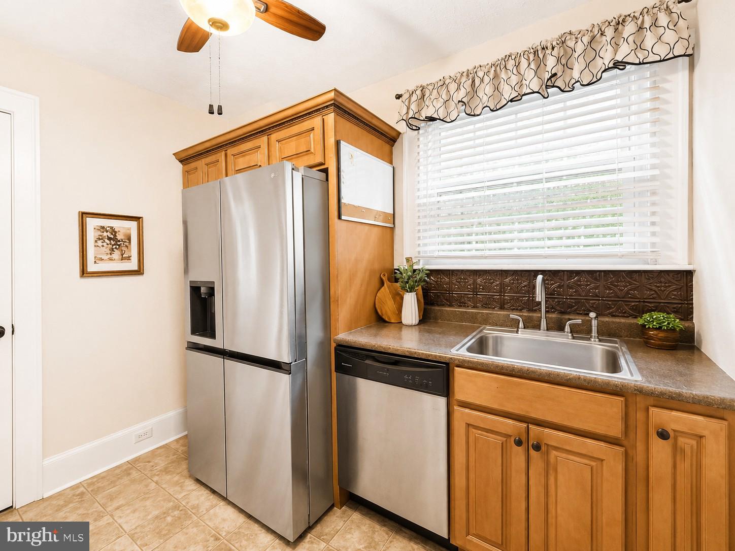 JOHNSON HEIGHTS - Residential