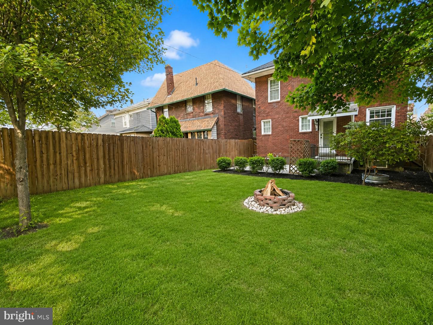 JOHNSON HEIGHTS - Residential