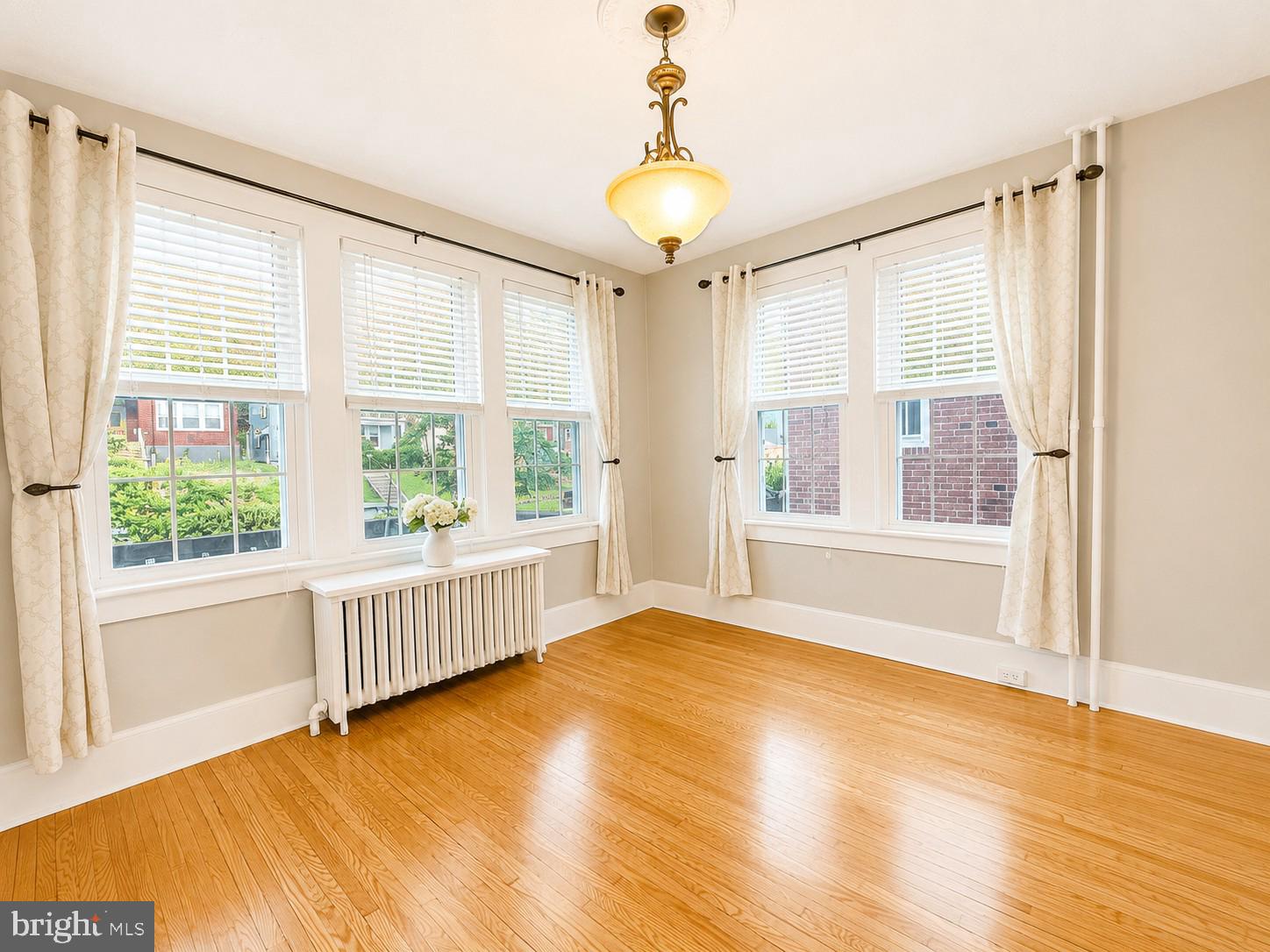 JOHNSON HEIGHTS - Residential