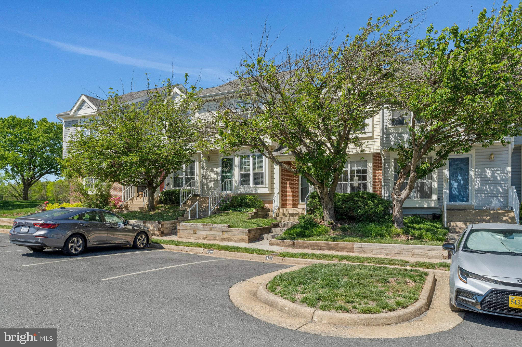ROLLING RIDGE - Residential