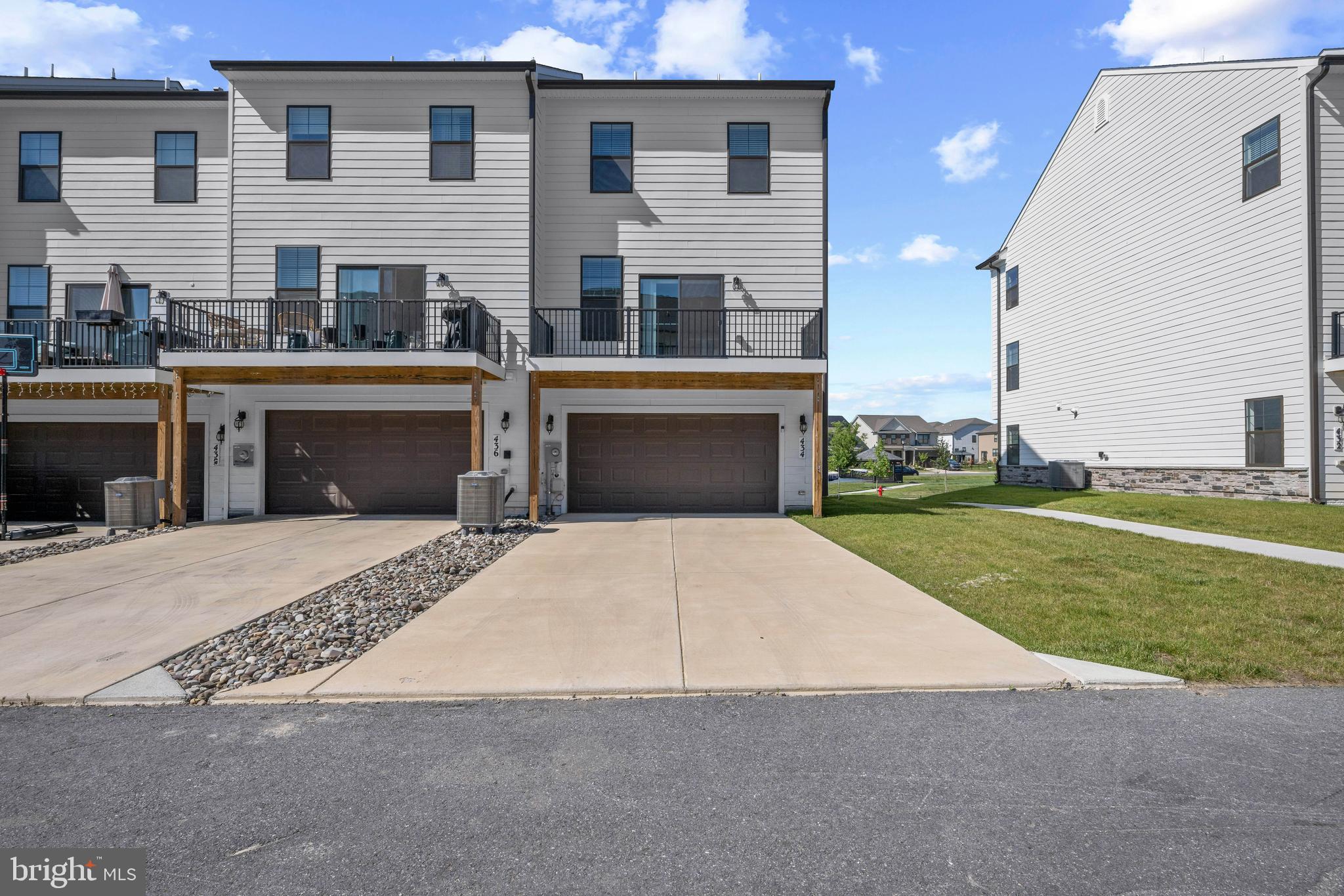RENN QUARTER - Residential