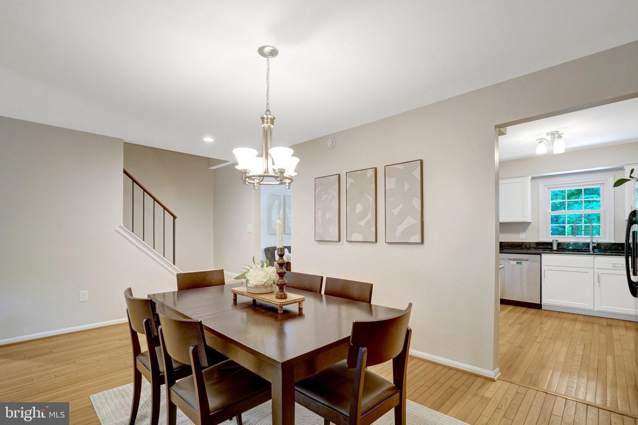 LAFAYETTE VILLAGE - Residential
