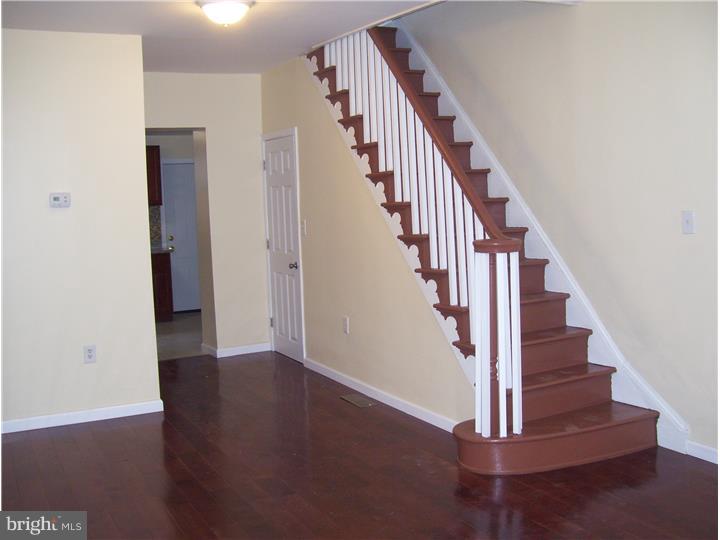 LOWER MOYAMENSING - Residential
