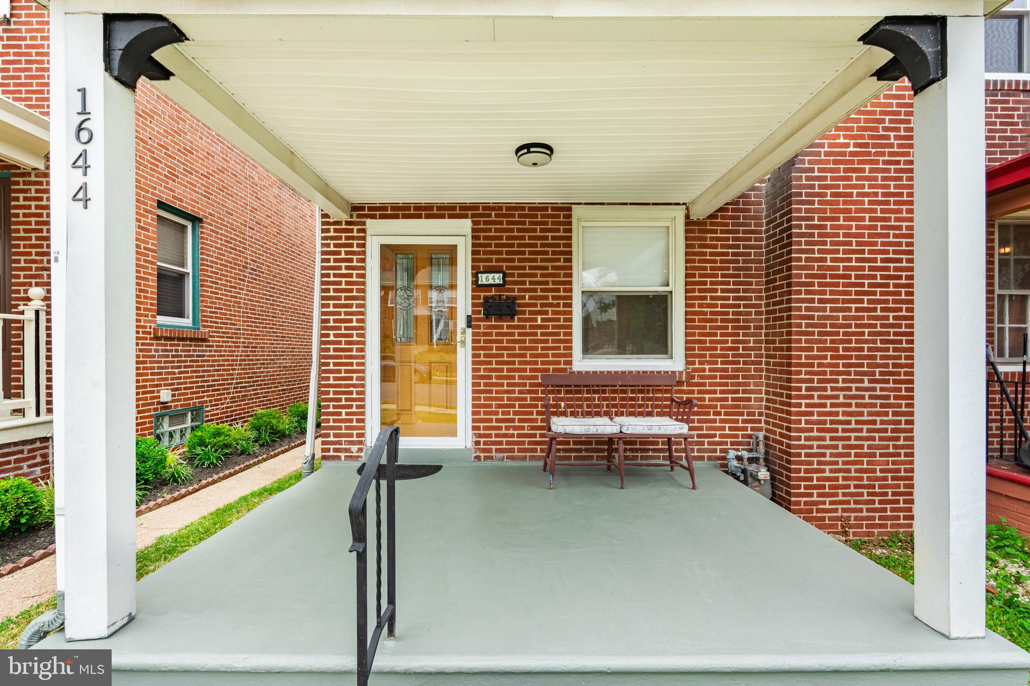 NORRISTOWN - Residential
