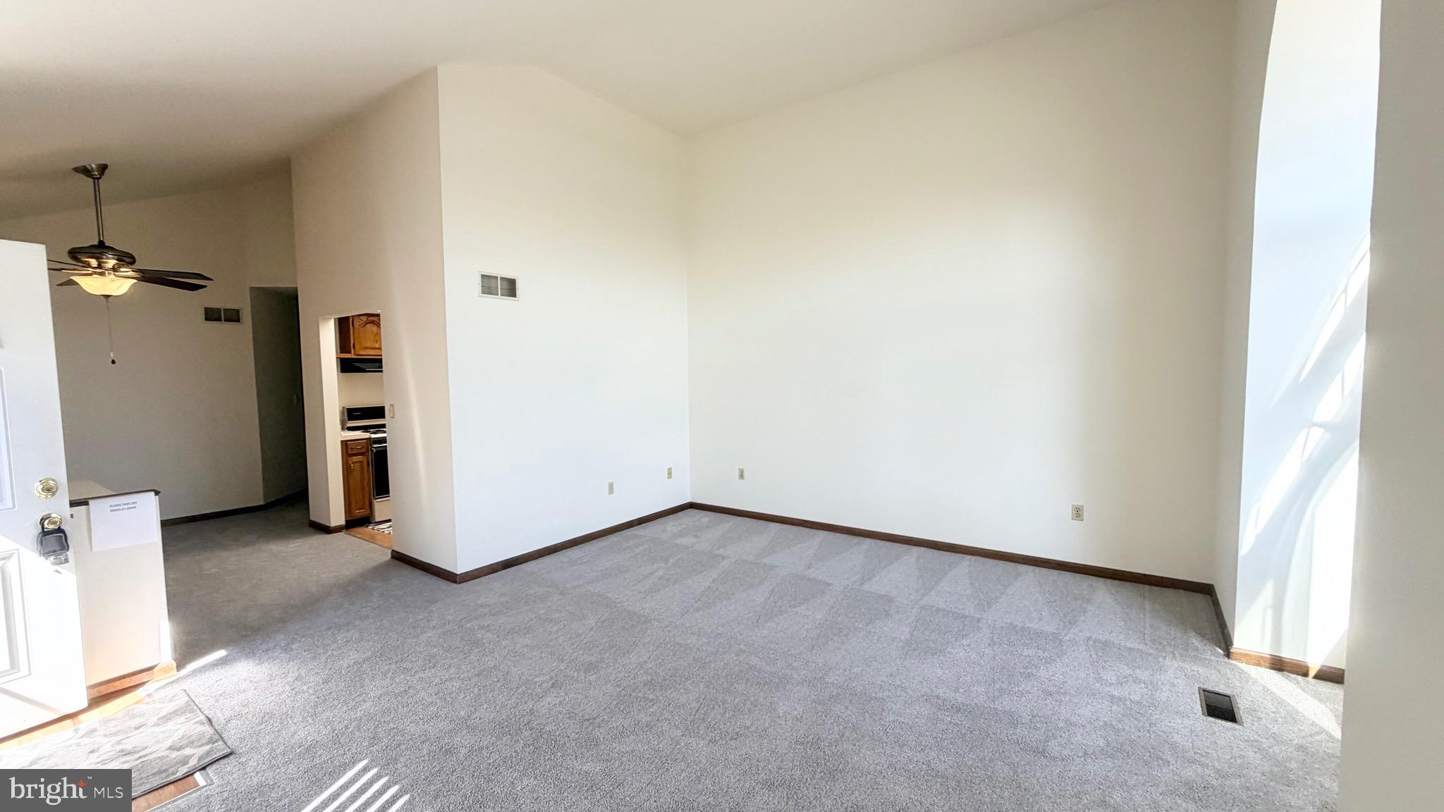 FOX CHASE - Residential