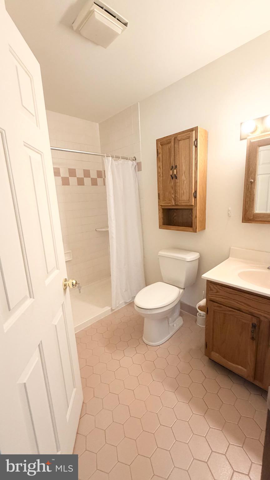 FOX CHASE - Residential