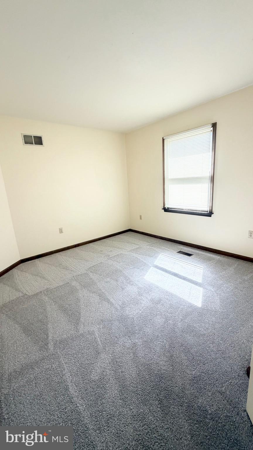 FOX CHASE - Residential