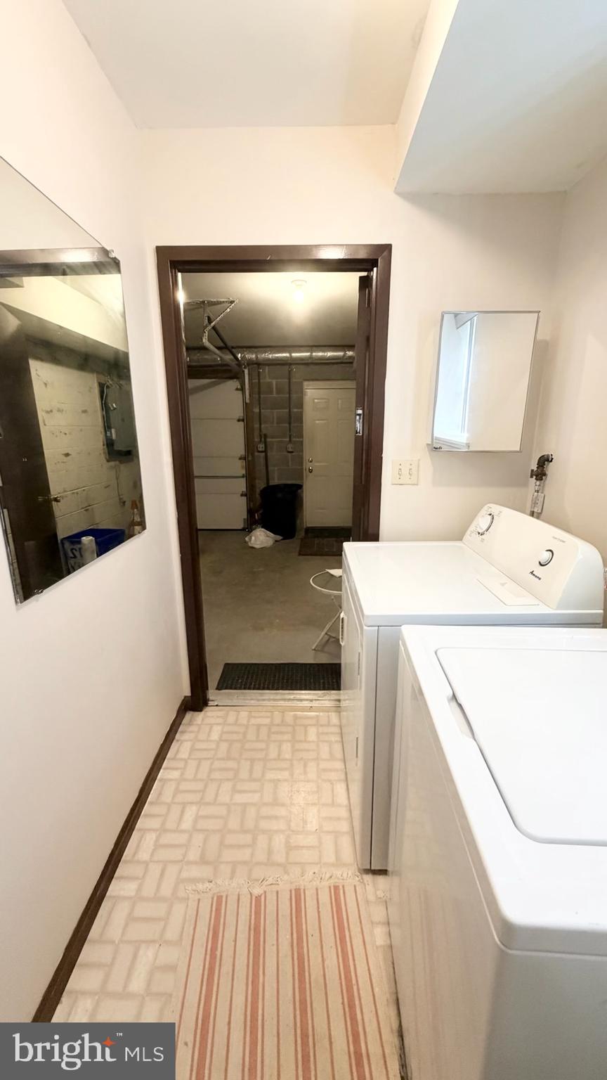 FOX CHASE - Residential