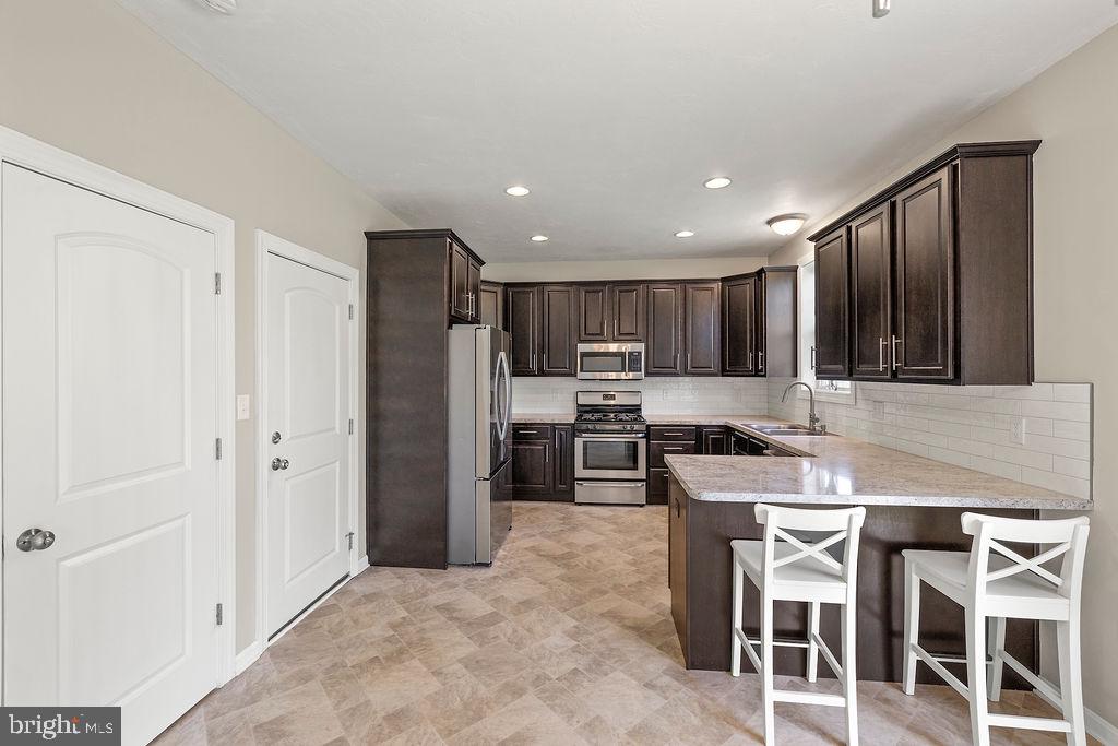 ROSEWOOD ESTATES - Residential