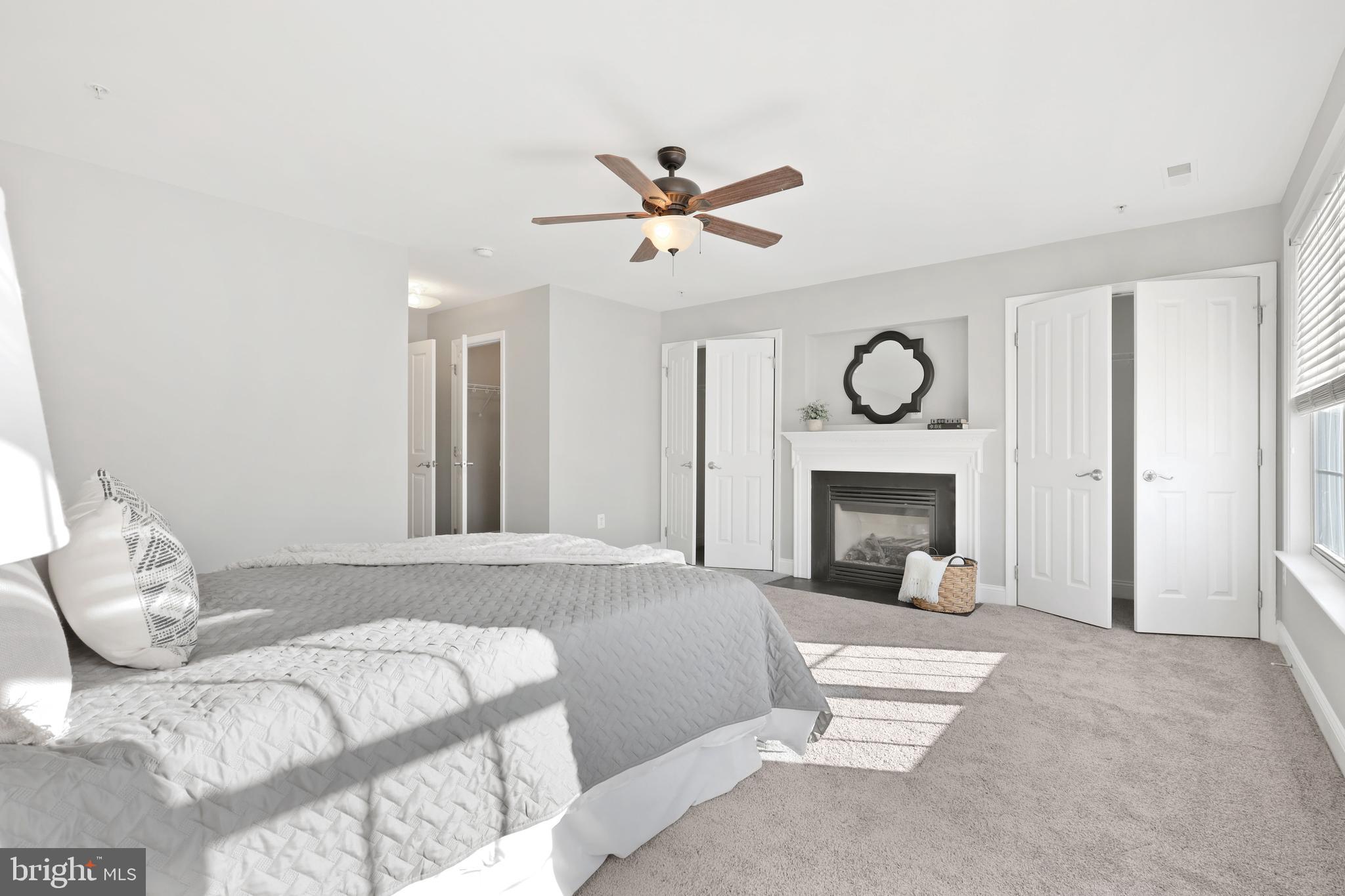 CAMDEN CROSSING - Residential