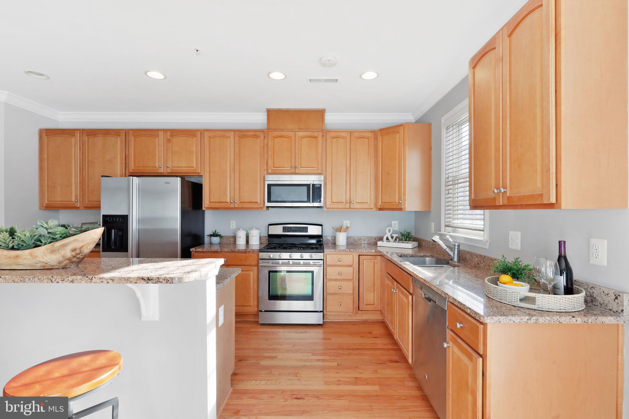 CAMDEN CROSSING - Residential