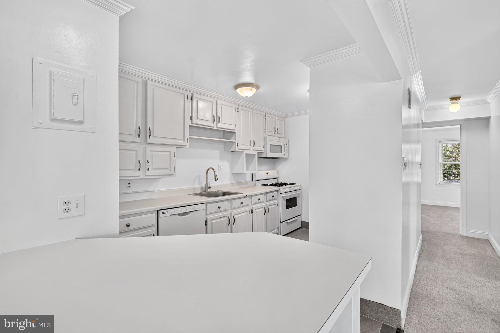 MOORINGS OF OCCOQUAN CON - Residential