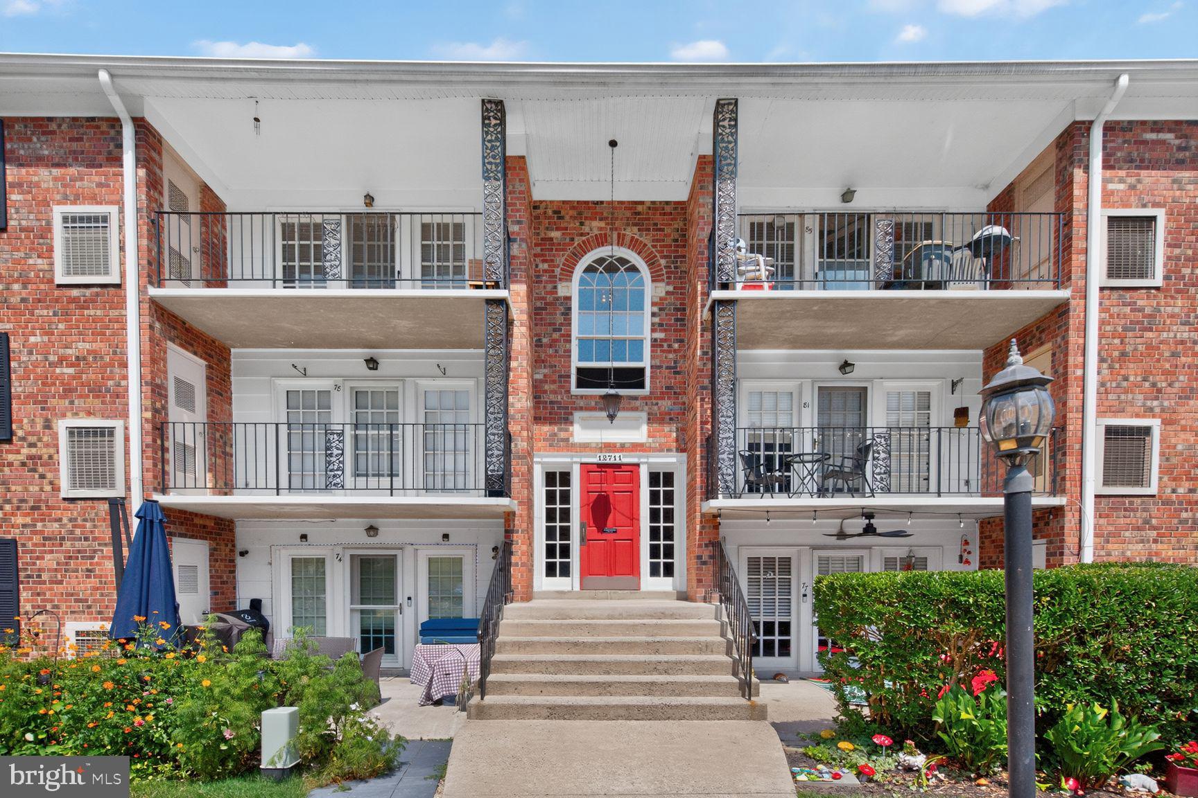 MOORINGS OF OCCOQUAN CON - Residential