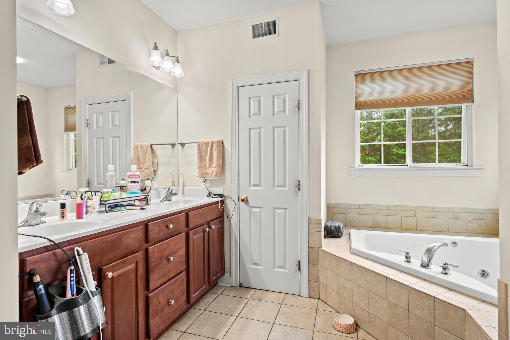 PARK RIDGE ESTATES - Residential