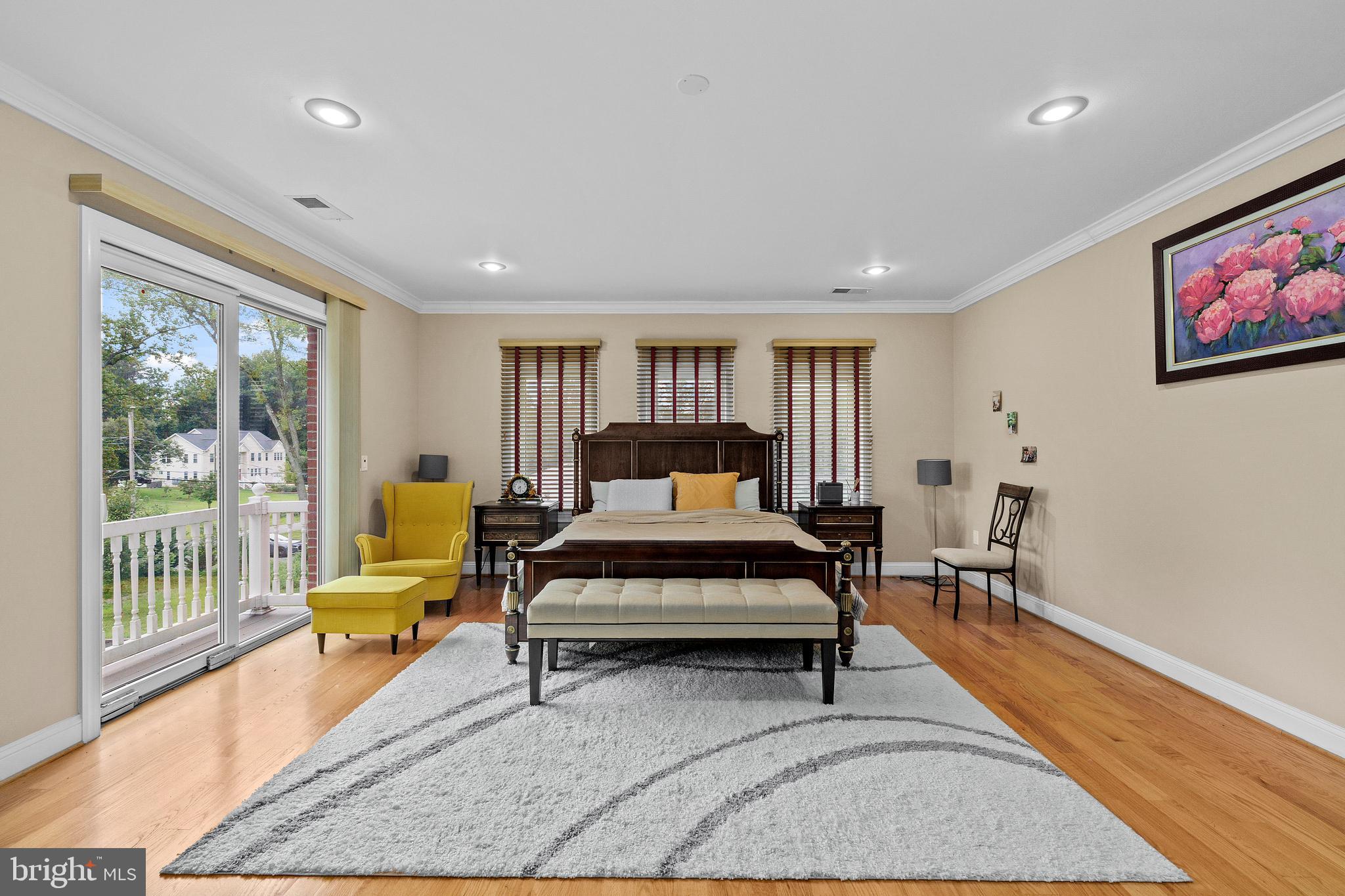 ANNANDALE ACRES - Residential