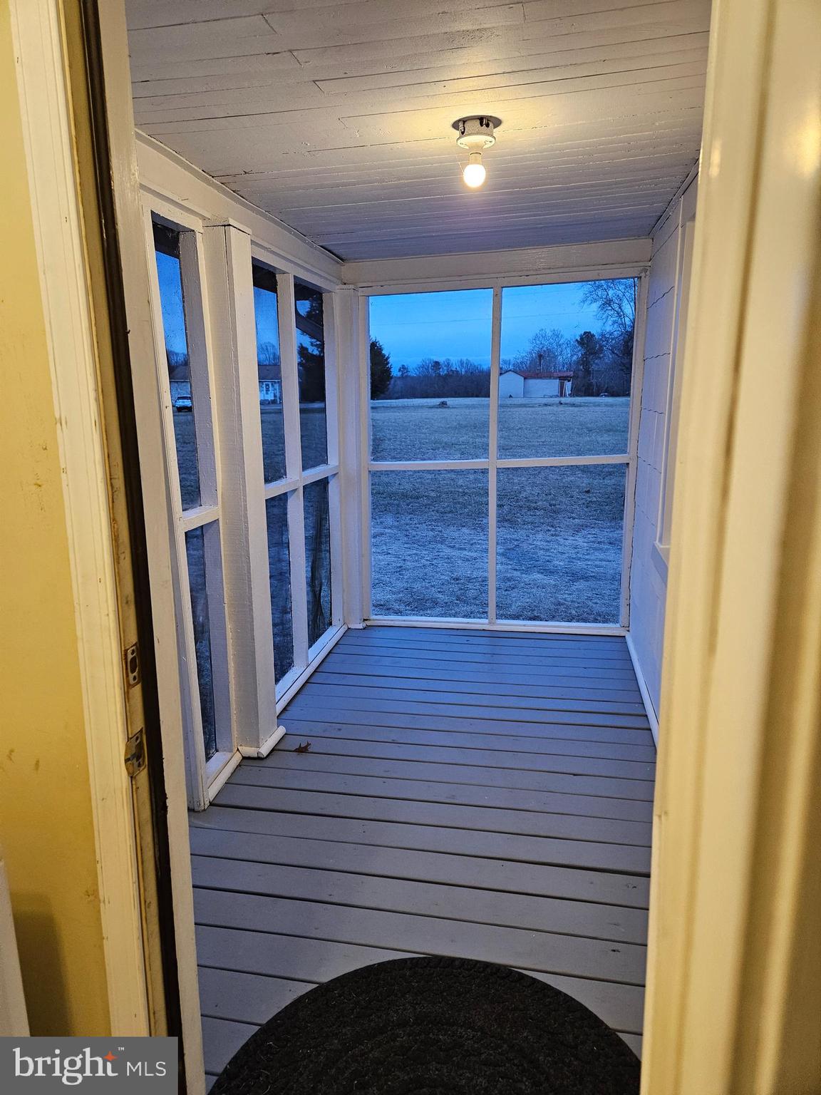 POPLAR INN - Residential Lease