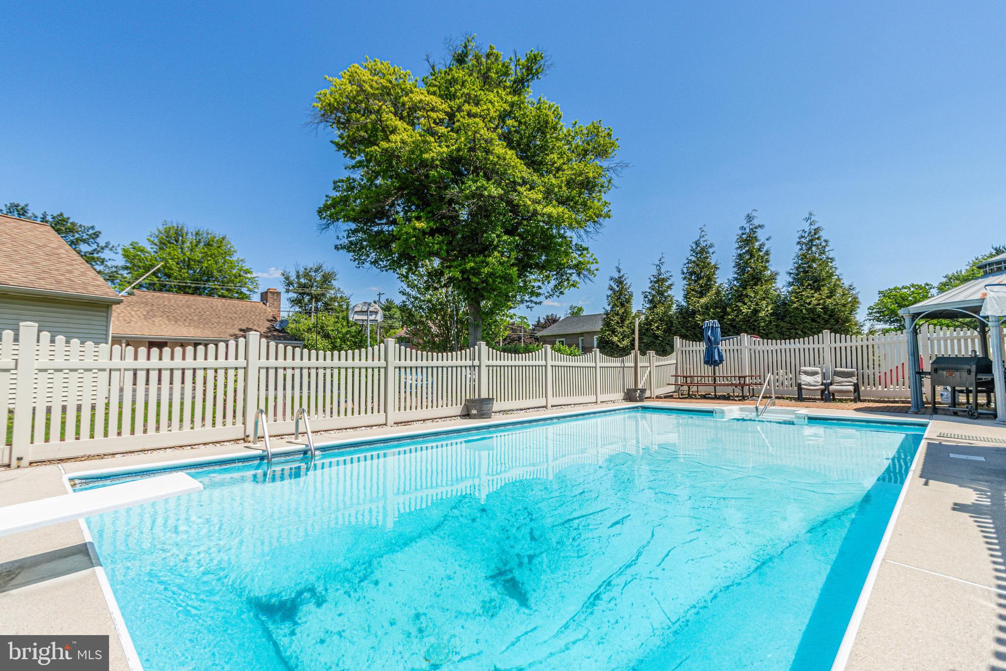 PARADISE TWP - Residential