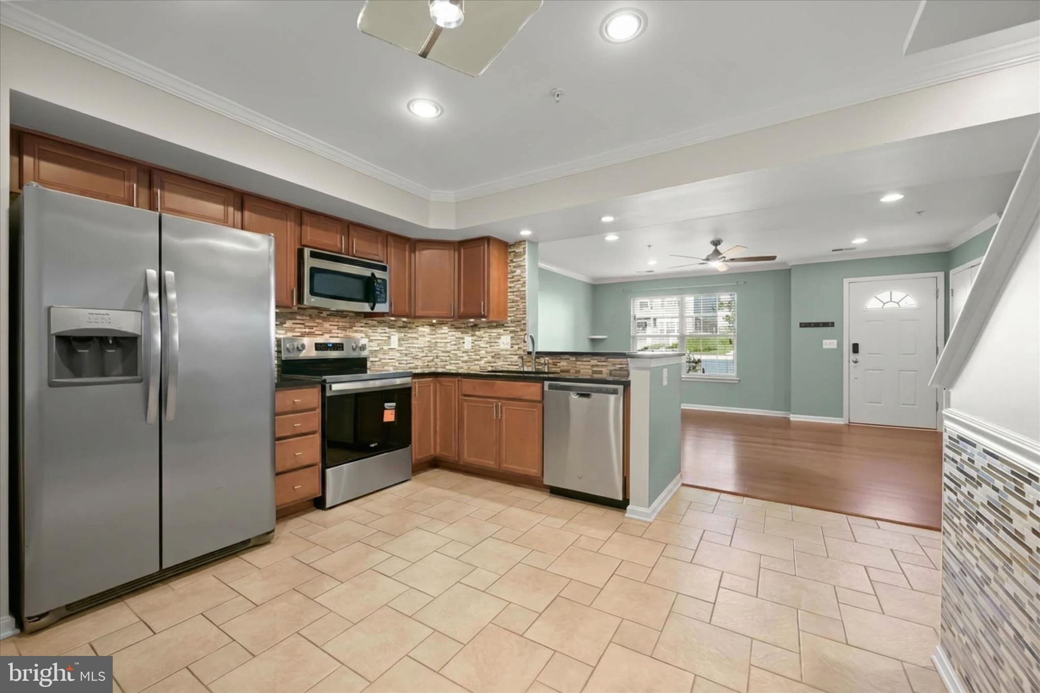 RESERVOIR RIDGE - Residential
