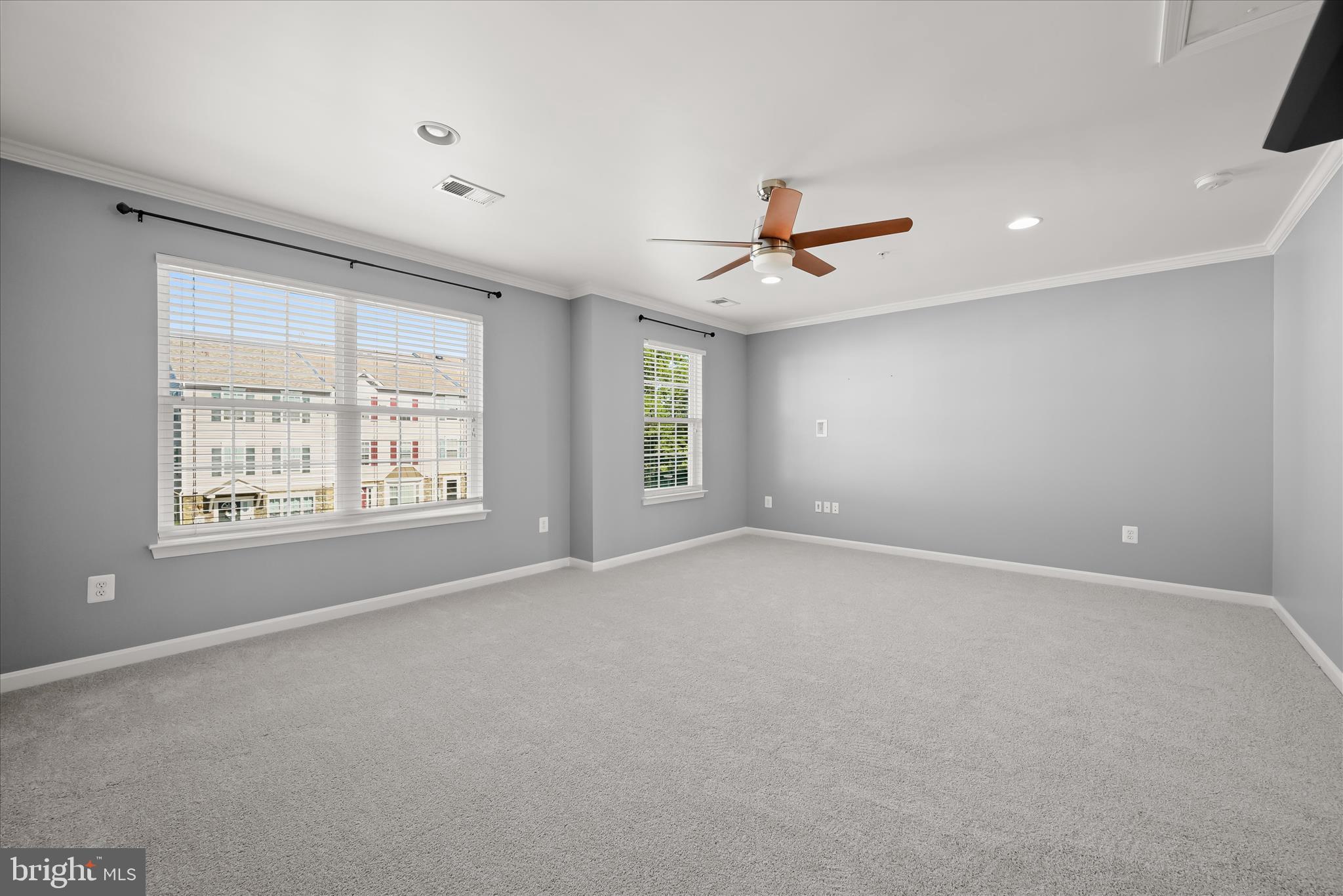 RESERVOIR RIDGE - Residential