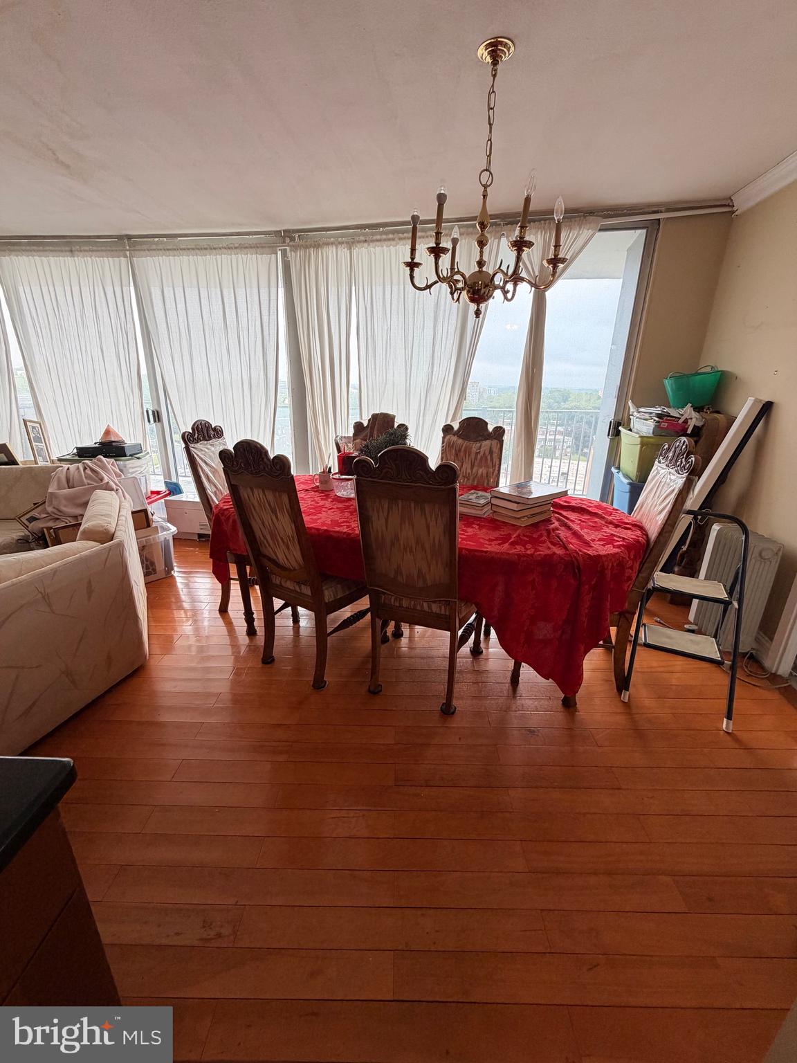 WYNNEFIELD HEIGHTS - Residential