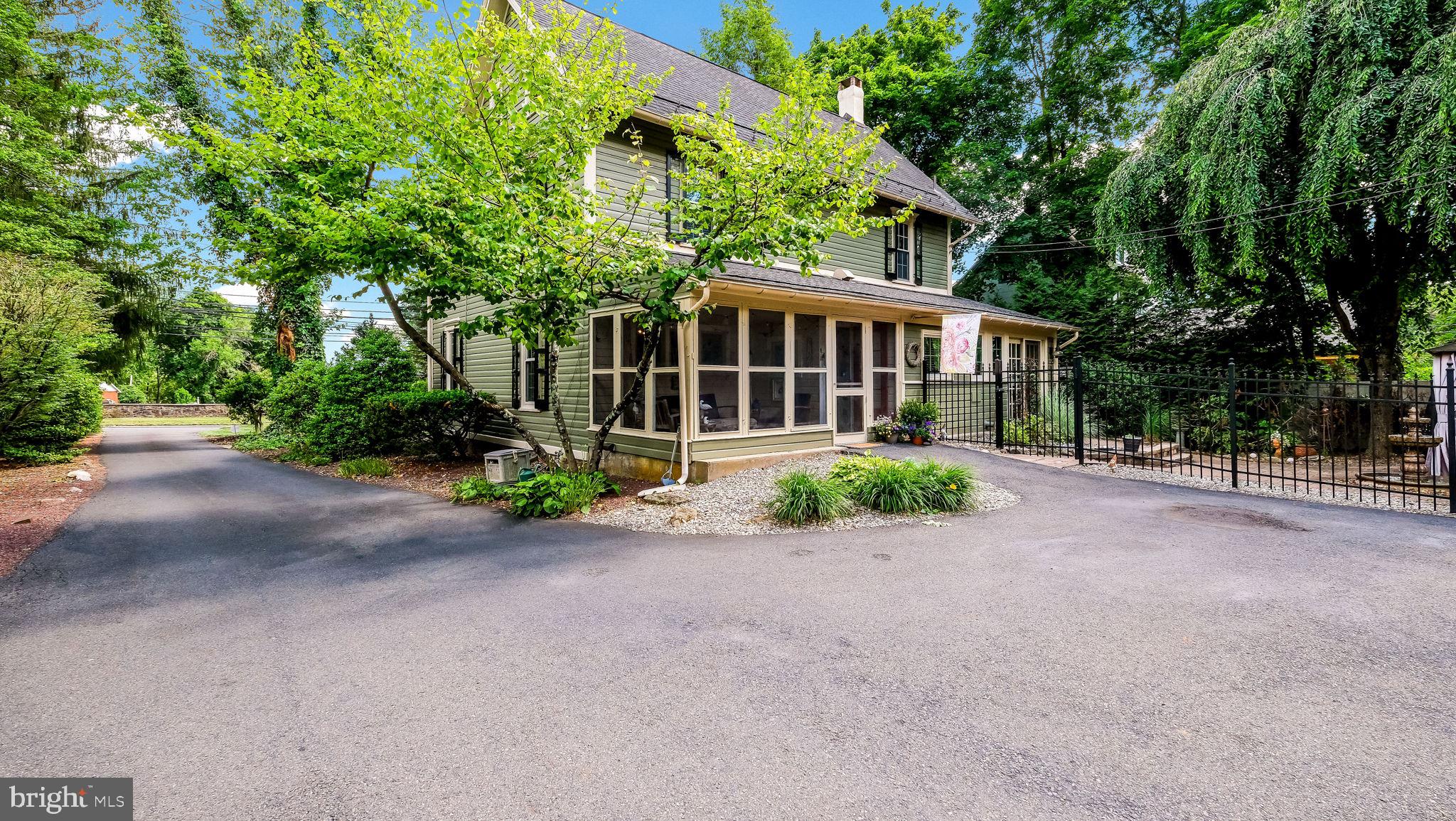 HILLSIDE VIL - Residential