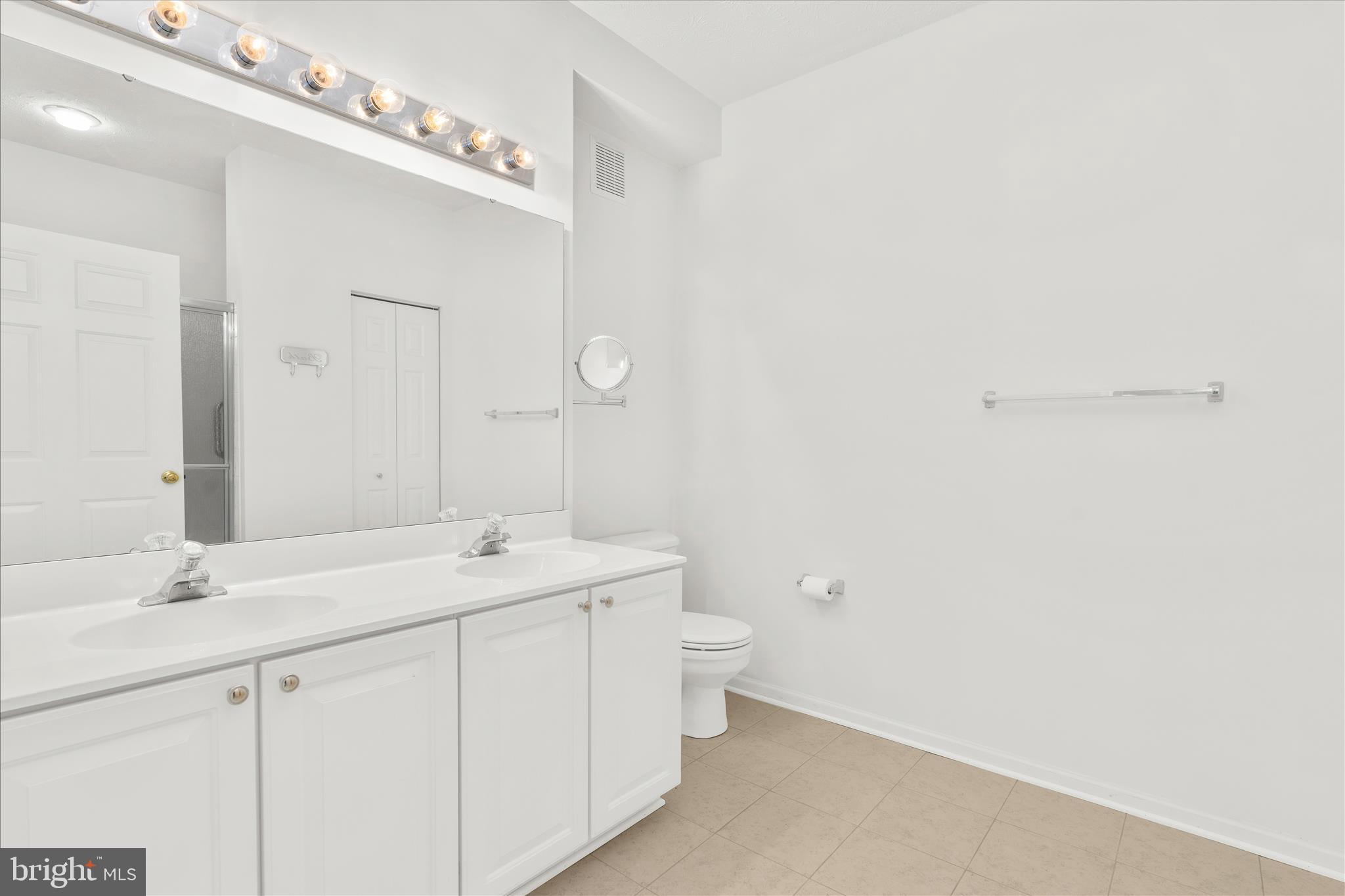 PINEY ORCHARD - Residential