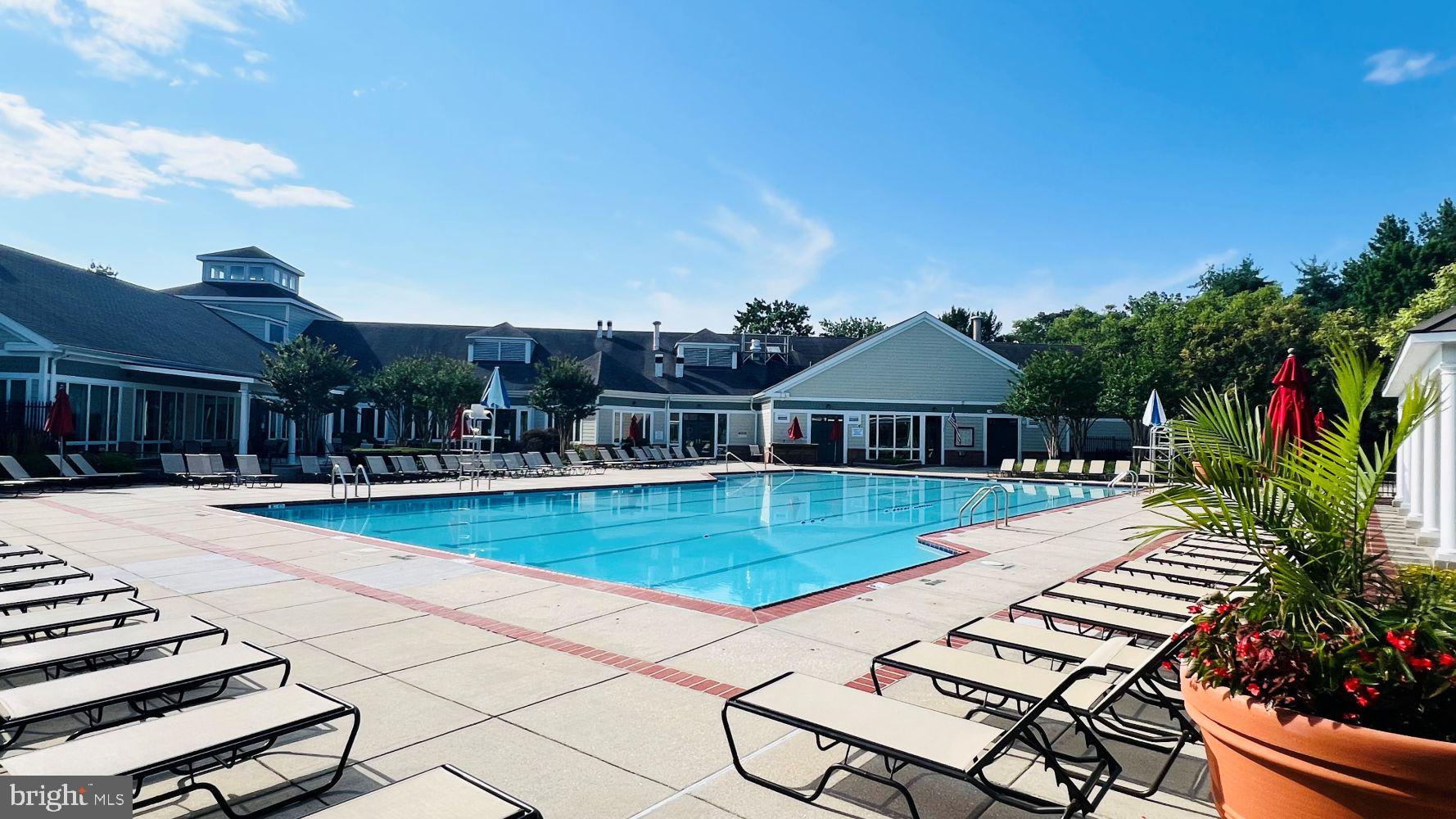 PINEY ORCHARD - Residential