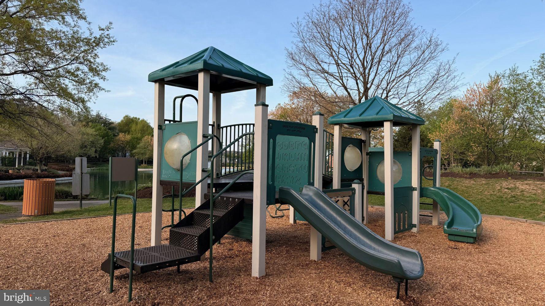 PINEY ORCHARD - Residential