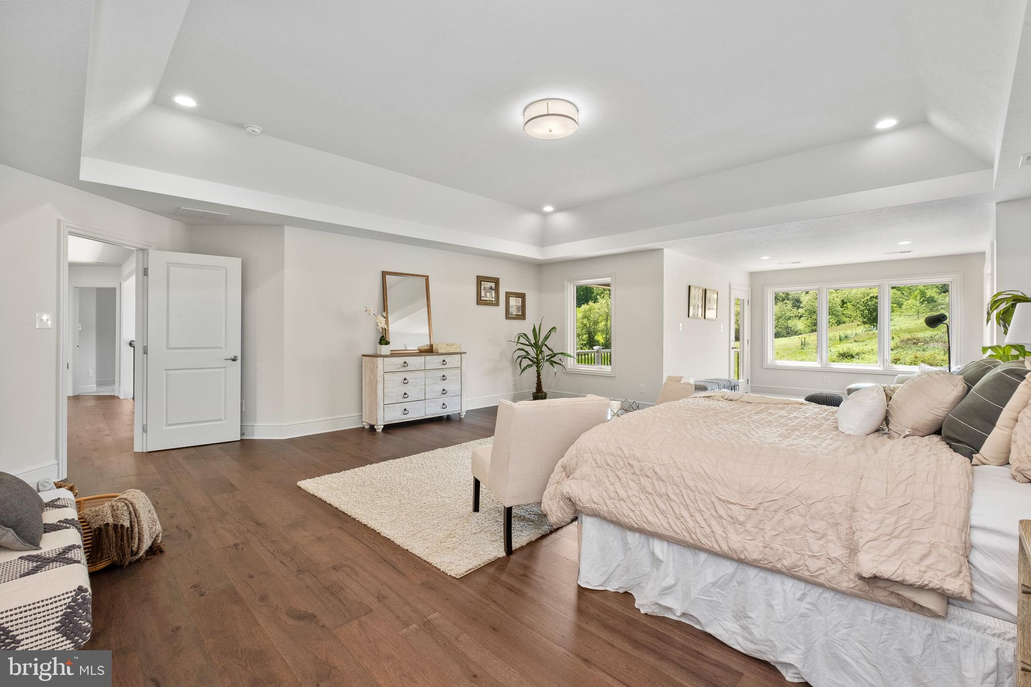 OAKWOOD - Residential