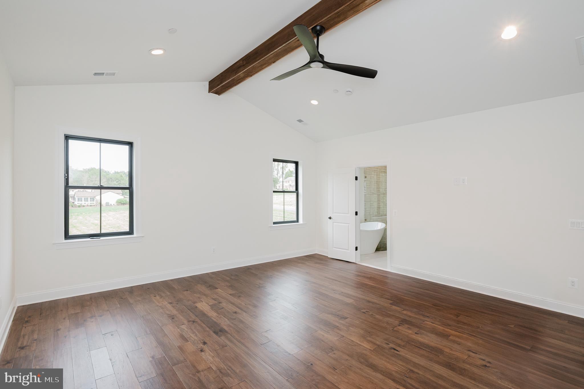 TALL OAKS MANOR - Residential