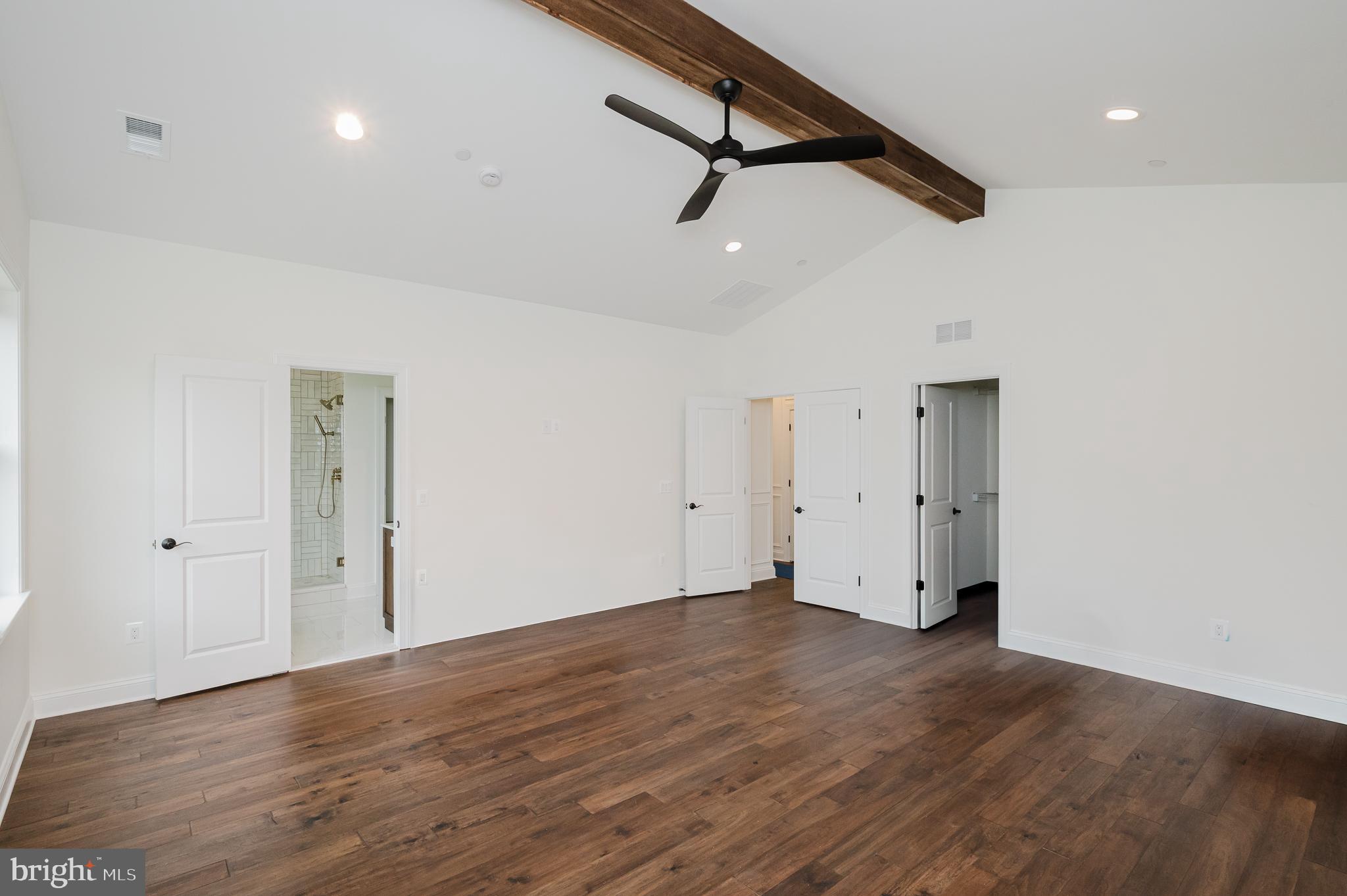 TALL OAKS MANOR - Residential