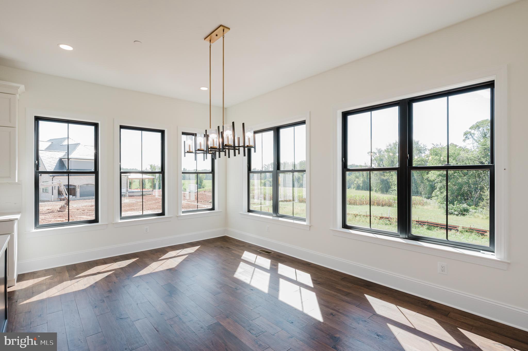 TALL OAKS MANOR - Residential