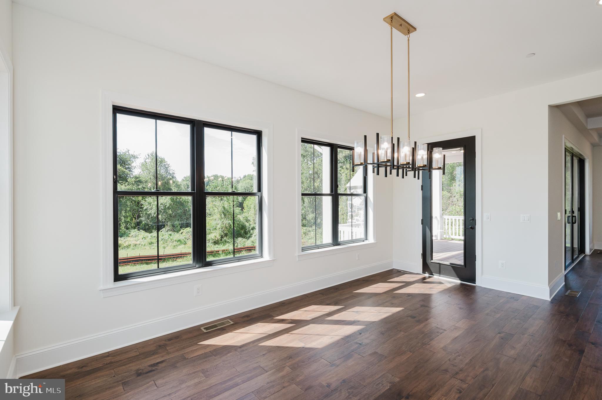 TALL OAKS MANOR - Residential