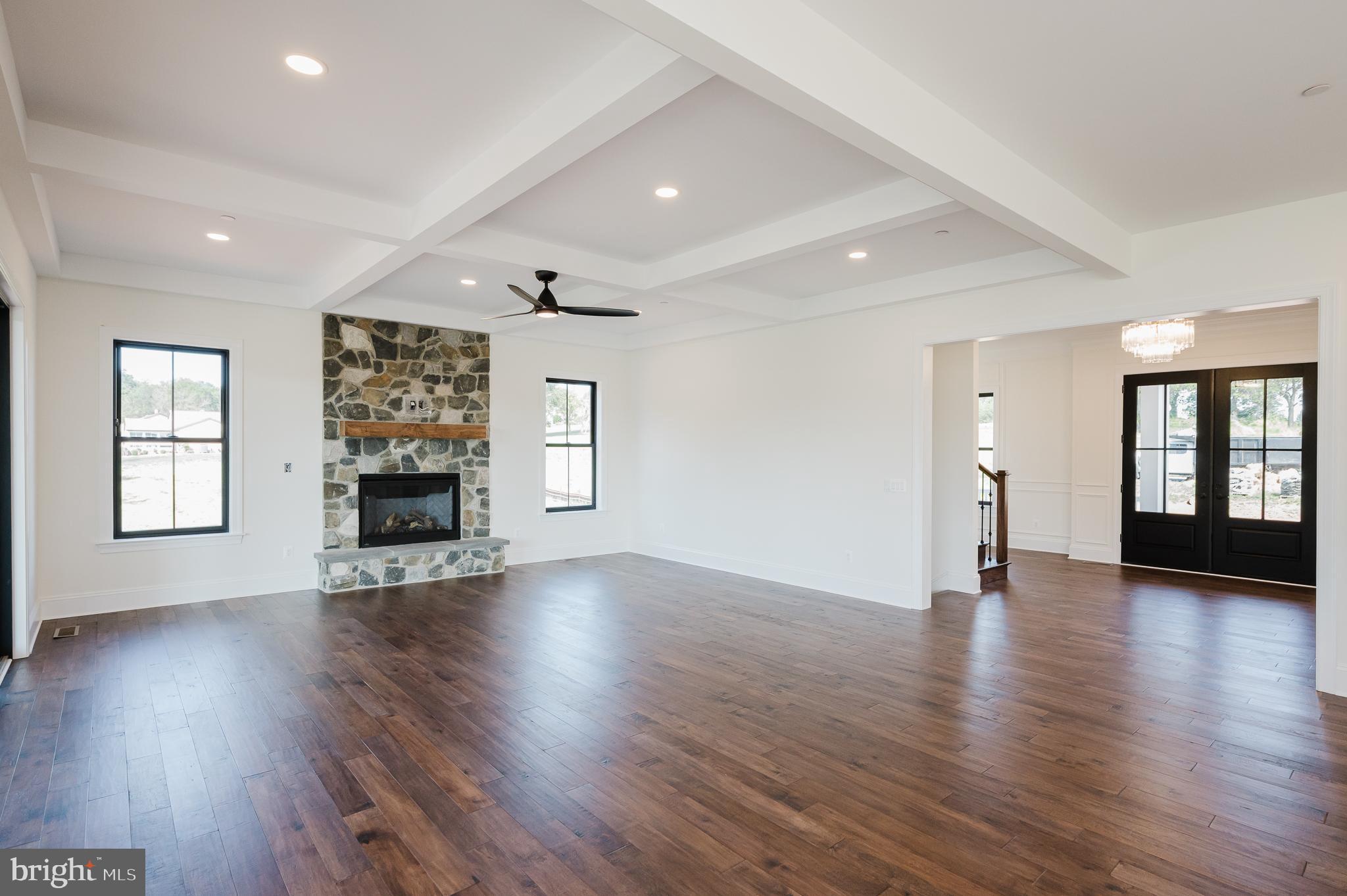 TALL OAKS MANOR - Residential
