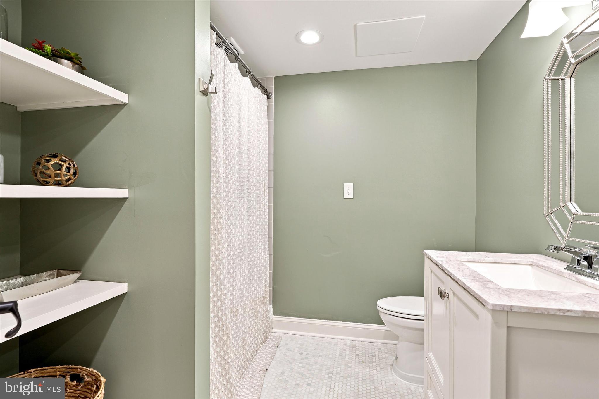 ESTS AT LANDIS BRK - Residential