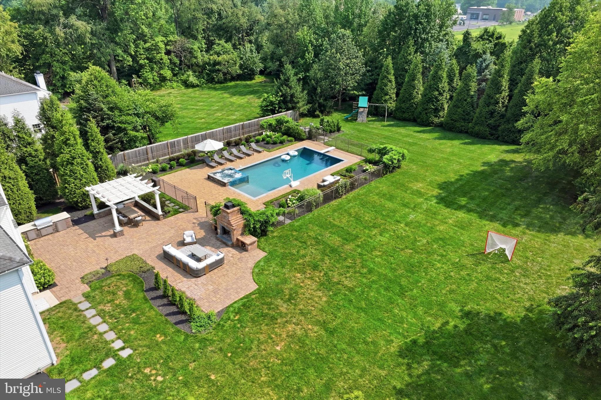 ESTS AT LANDIS BRK - Residential
