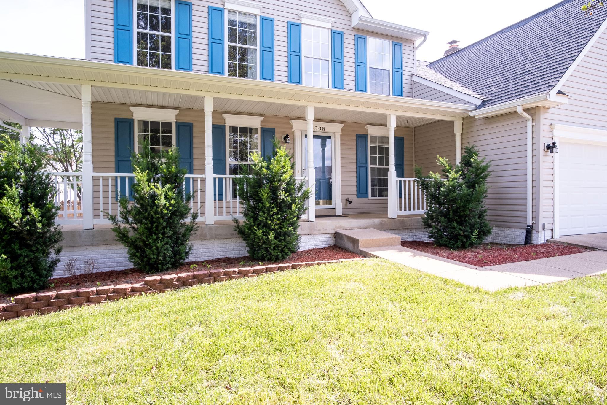 COURTLANDT HEIGHTS - Residential Lease