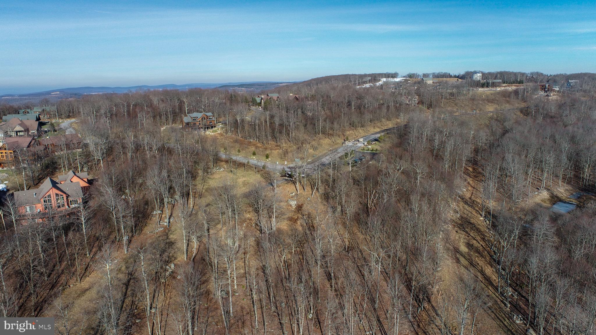 NORTH CAMP - Land