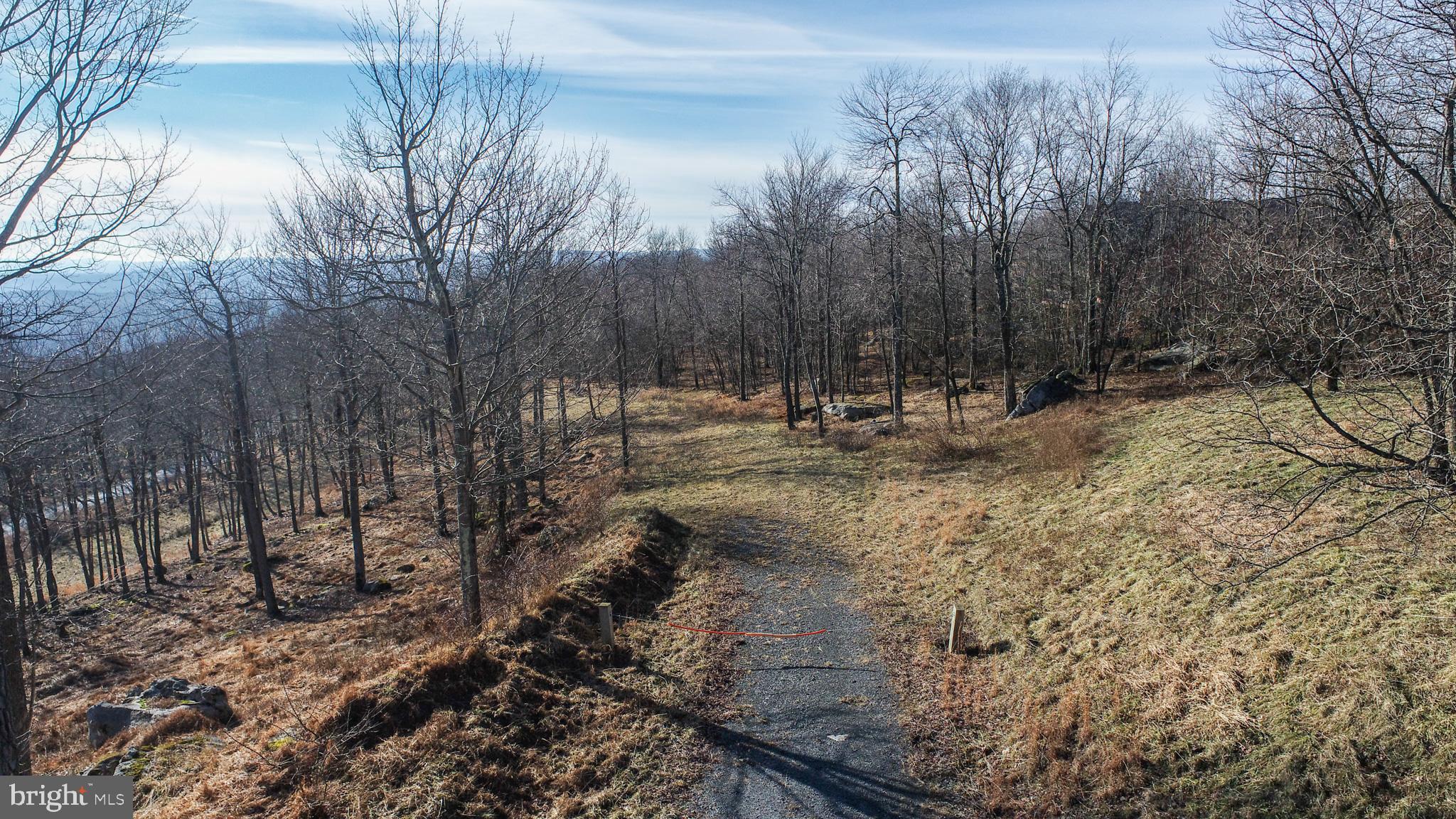 NORTH CAMP - Land