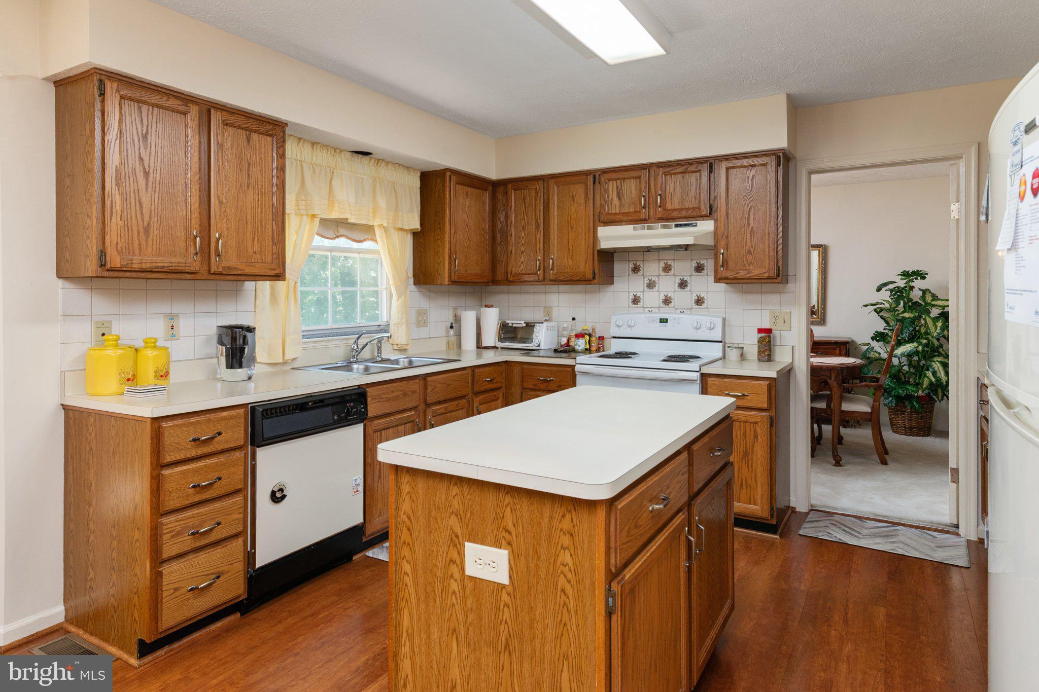 WATKINS PARK - Residential