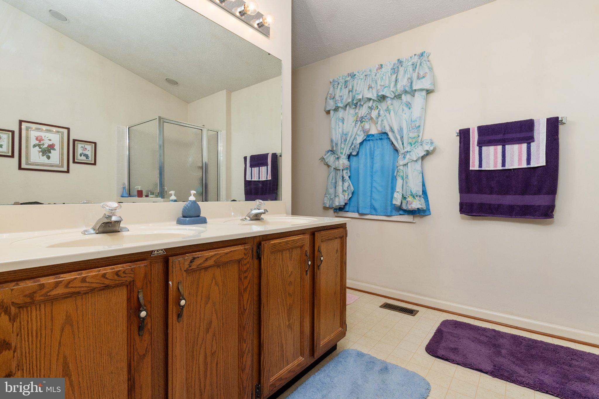 WATKINS PARK - Residential