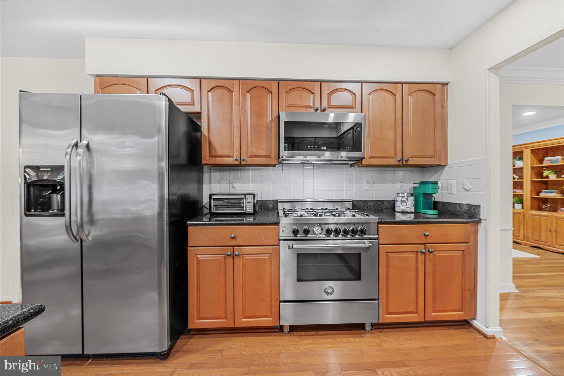 WILLOWBROOK - Residential
