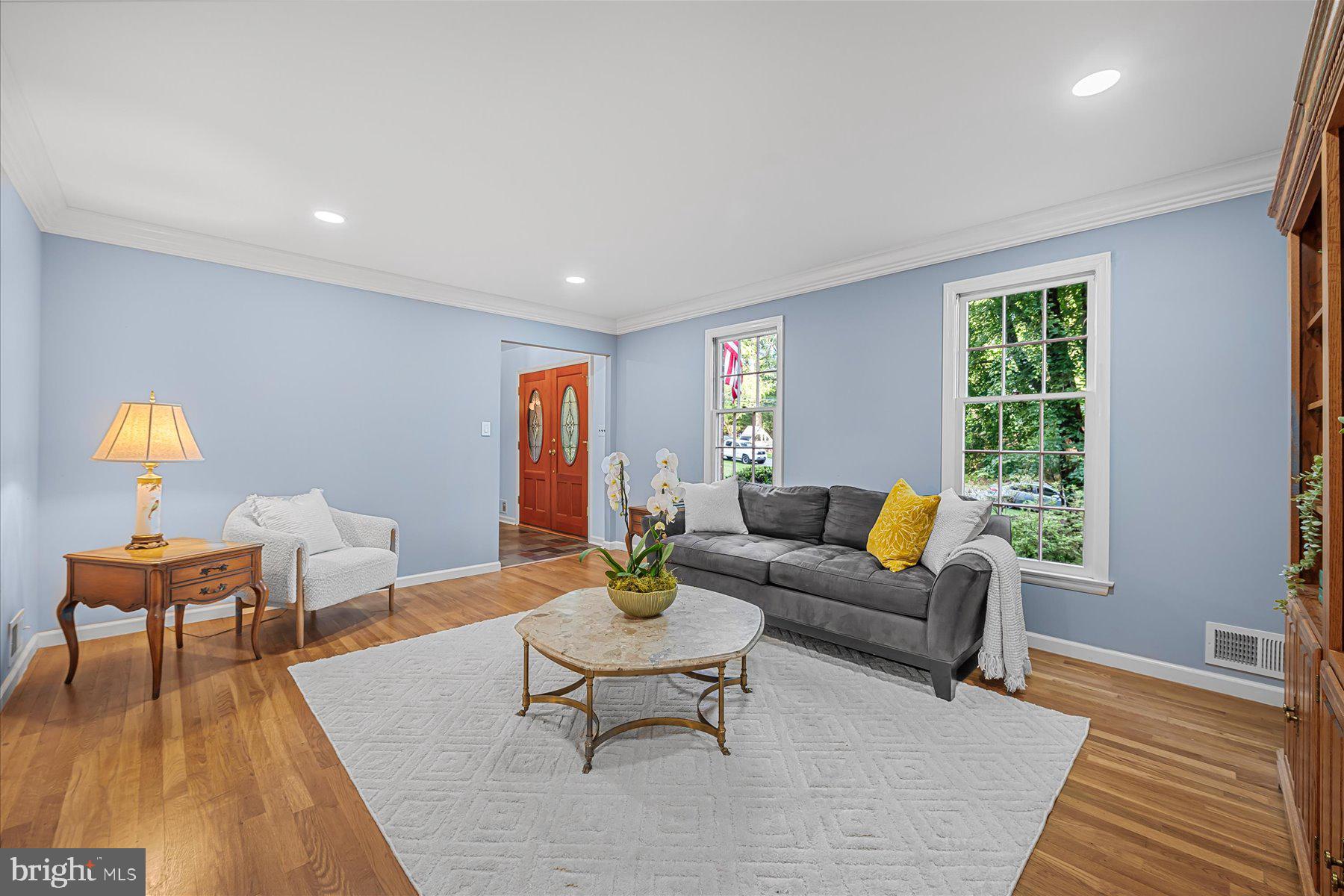 WILLOWBROOK - Residential